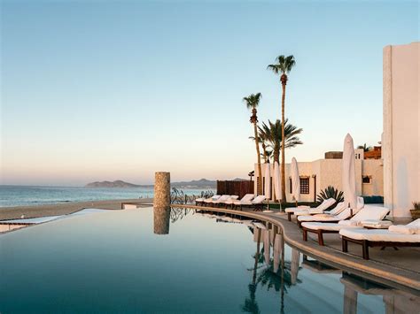 top cabo luxury resorts.